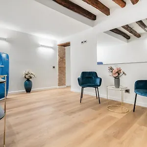 Piazza Indipendenza Loft & Appartamento